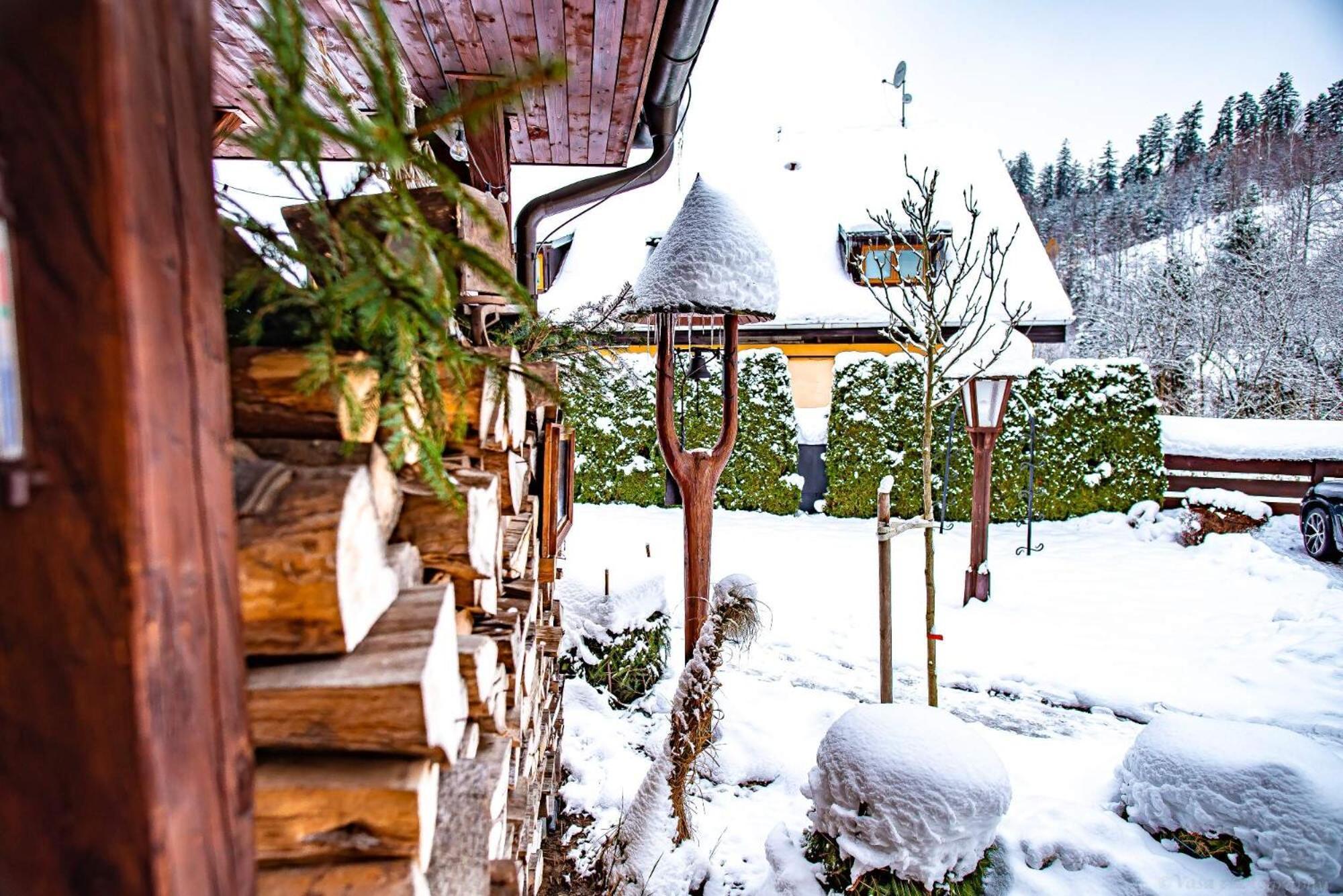 Penzion A Restaurace Stare Casy Horní Bečva Dış mekan fotoğraf